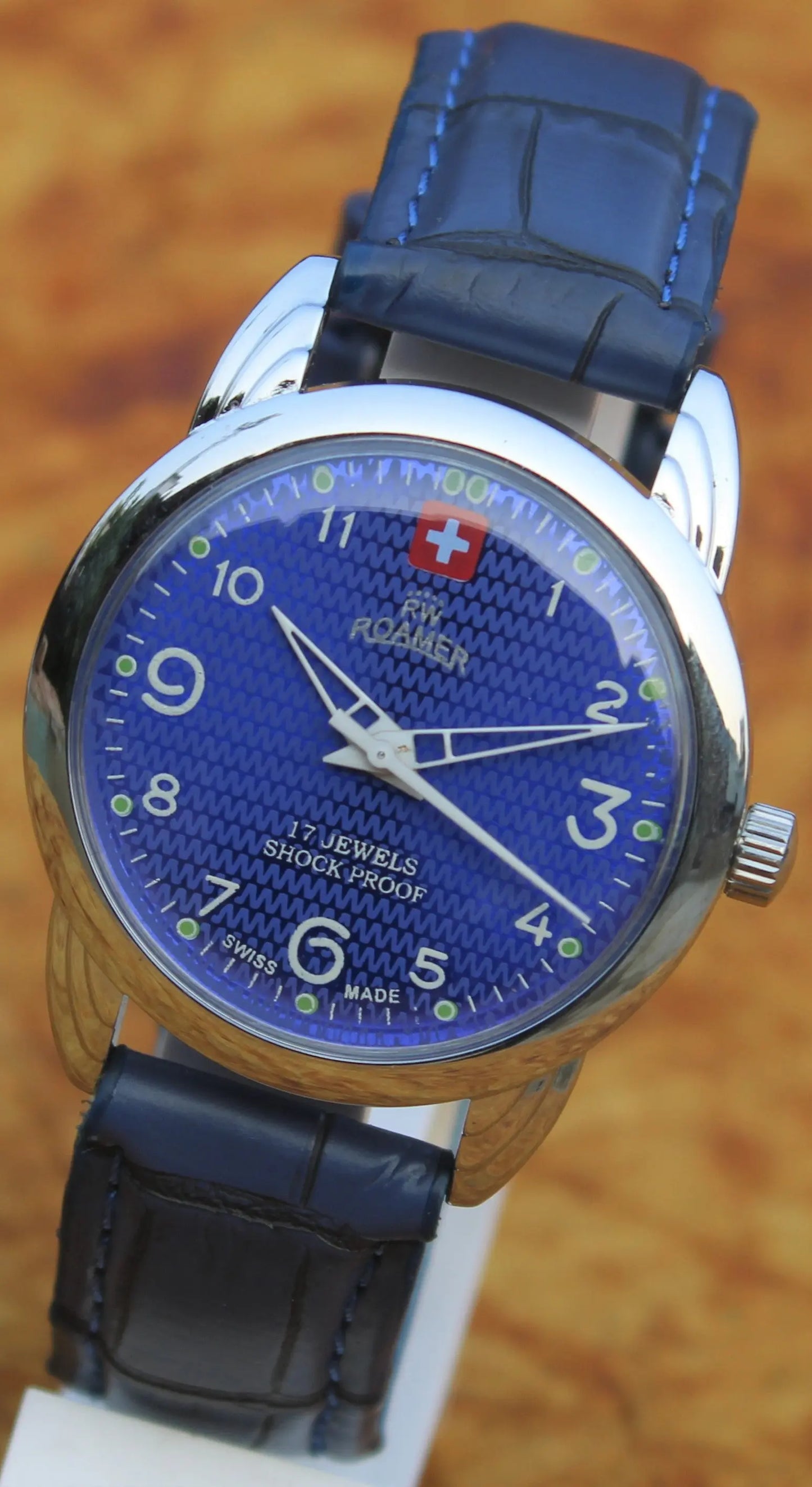 Hand Winding Watch Roamer ST96 17 Jewels Mechanical Swiss Made Mechanism - Genuine Vintage Watches