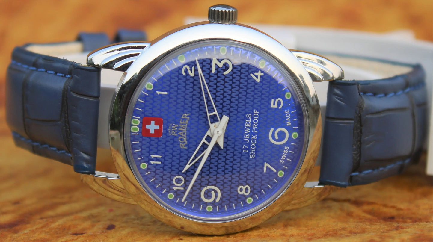 Hand Winding Watch Roamer ST96 17 Jewels Mechanical Swiss Made Mechanism - Genuine Vintage Watches