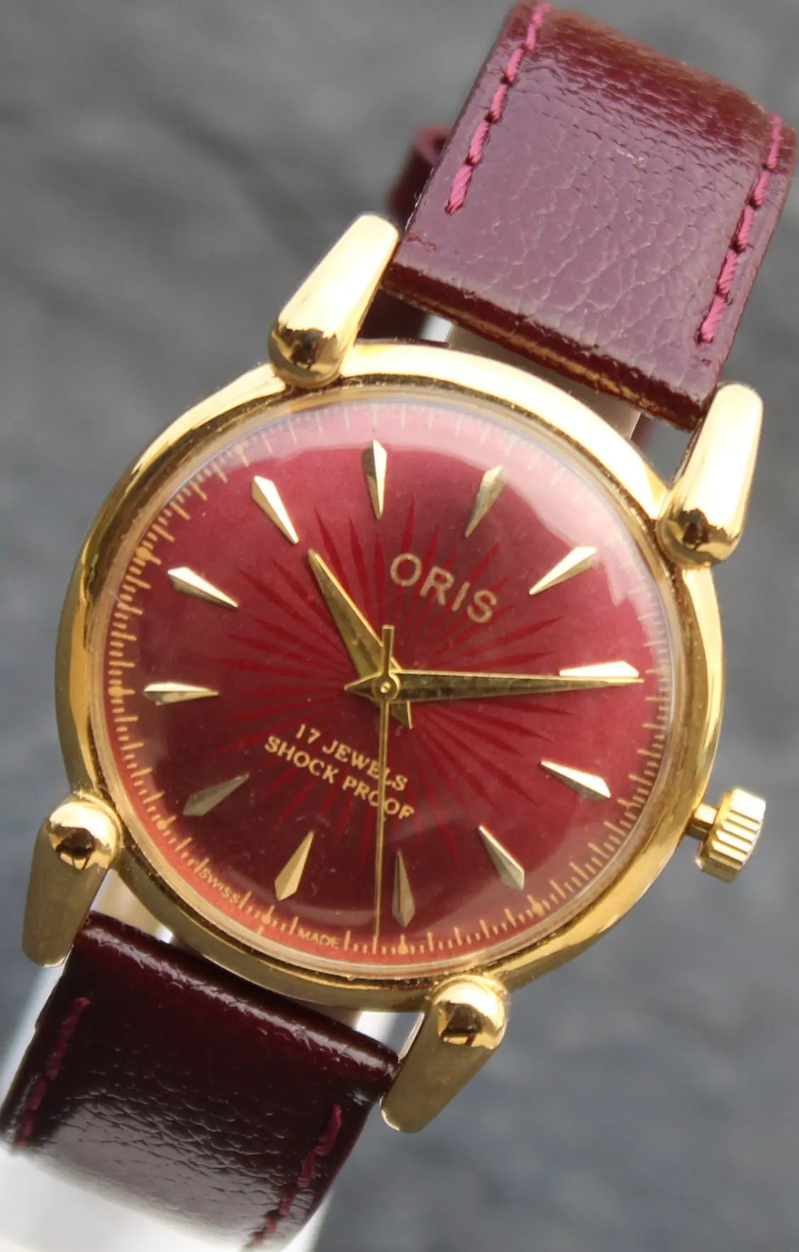 Oris Mechanical Wristwatch 17 Jewels FHF ST96 Hand Wind Swiss Made Movement - Genuine Vintage Watches