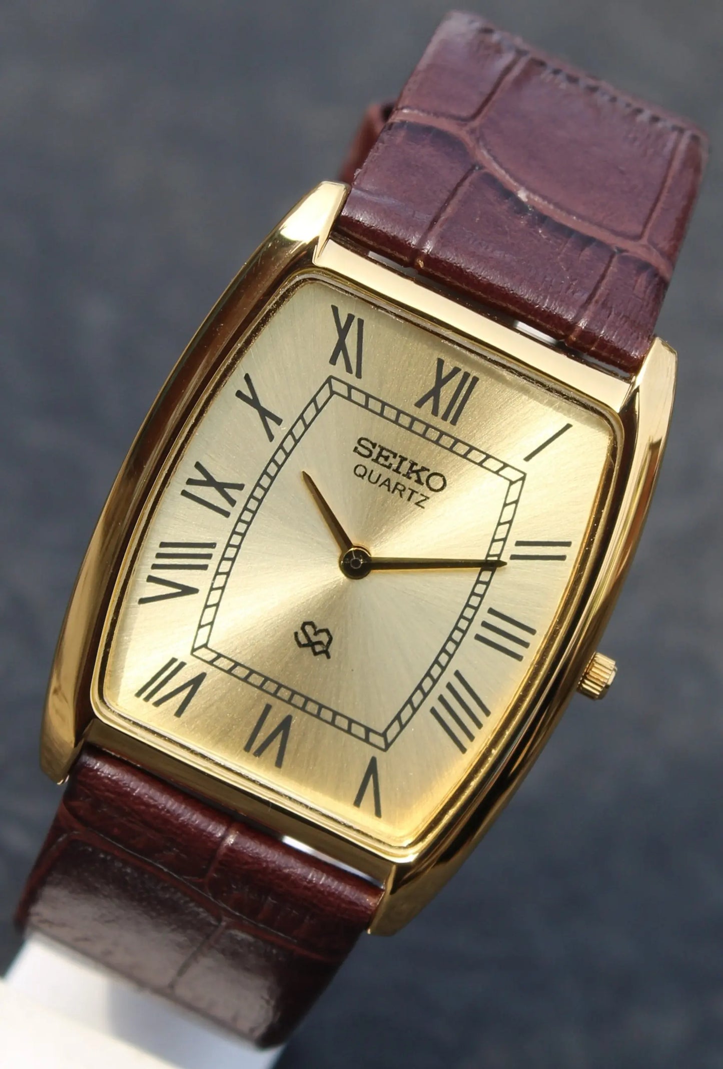 Seiko Quartz Super Slim Two Hands Japan Made Gold Plated Case Golden Dial Wristwatch - Genuine Vintage Watches