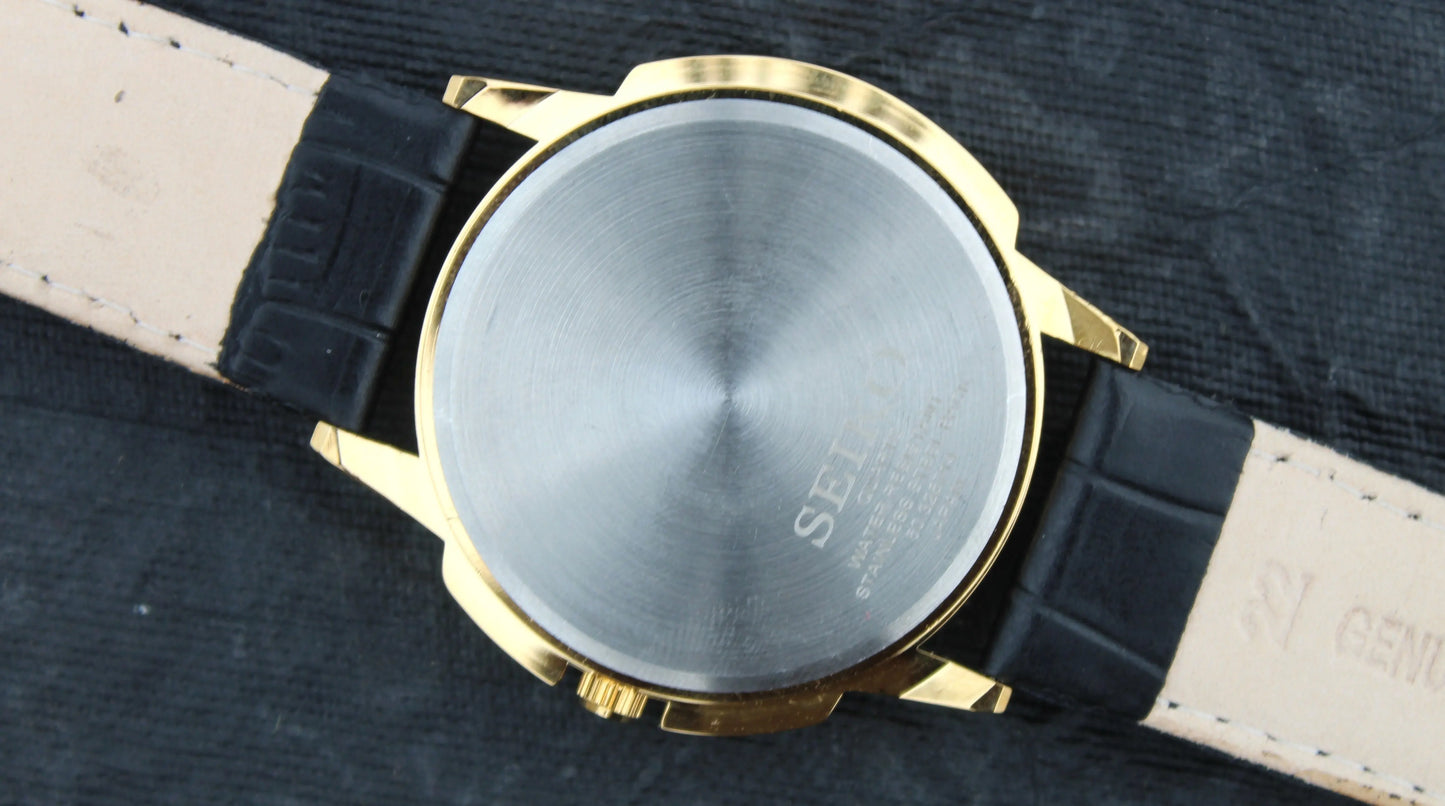 Seiko Quartz Japan Made Gold Plated Case Silver Dial Faux Leather Strap Wristwatch - Genuine Vintage Watches
