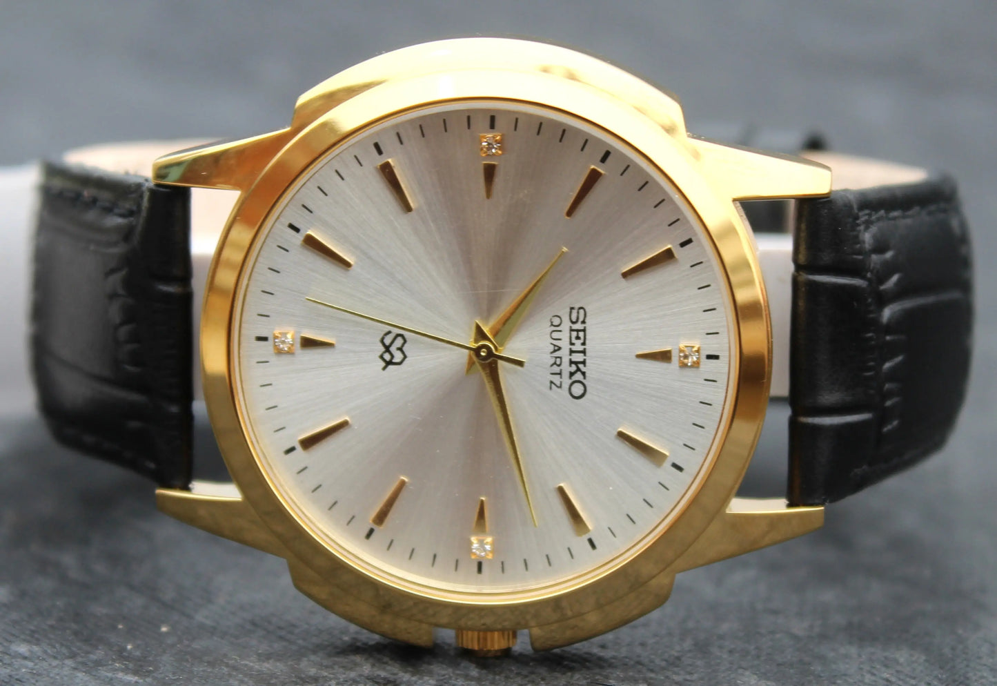 Seiko Quartz Japan Made Gold Plated Case Silver Dial Faux Leather Strap Wristwatch - Genuine Vintage Watches