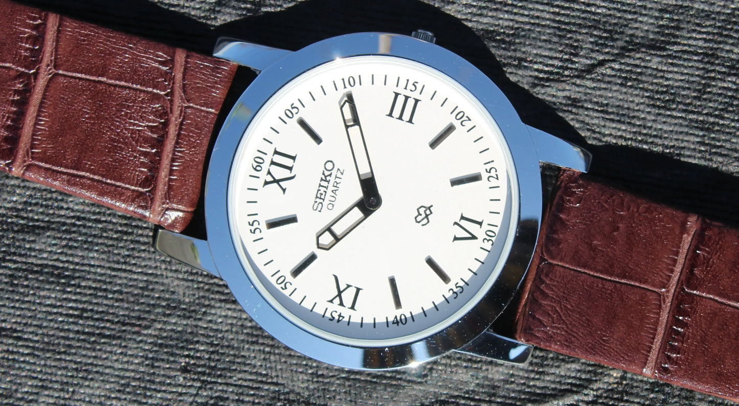 Seiko Quartz Watch Super Slim Two Hands Japan Made Stainless Steel Case White Dial - Genuine Vintage Watches