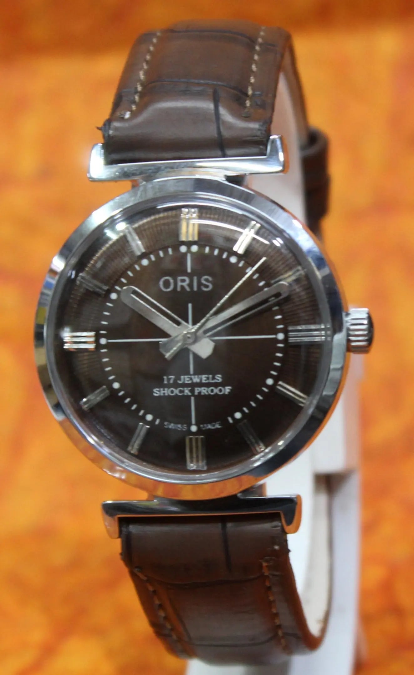 Men's Antique Watch ORIS Vintage 17 Jewels ST96 Mechanical Hand Wind Mechanism - Genuine Vintage Watches