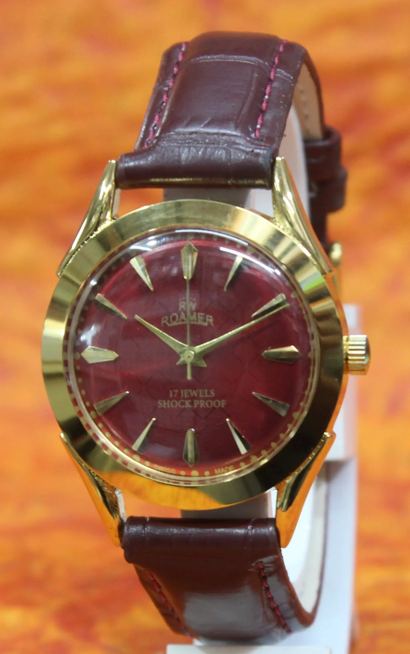 Roamer Vintage Wristwatch 17 Jewels FHF ST96 Mechanical Hand Winding Swiss Made Red Dial - Genuine Vintage Watches