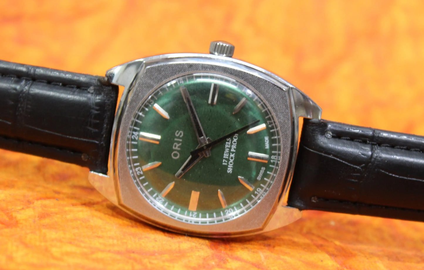 Antique Vintage ORIS 17 Jewels FHF ST9 Mechanical Hand Wind Swiss Made Men's Wristwatch - Genuine Vintage Watches