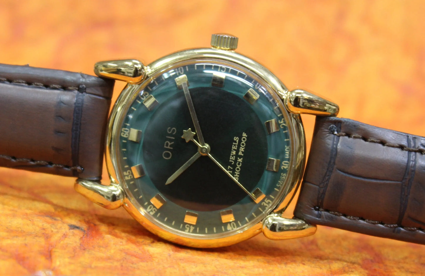 Antique Vintage ORIS 17 Jewels FHF ST9 Mechanical Hand Wind Swiss Made Men's Wristwatch - Genuine Vintage Watches