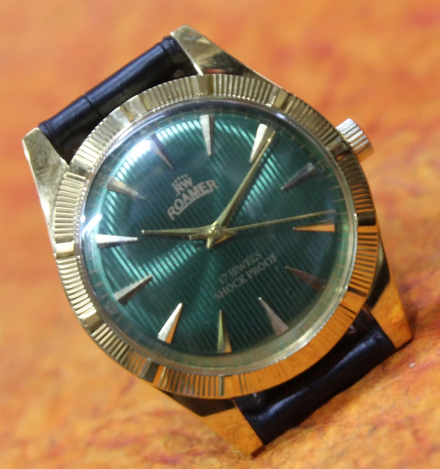 Swiss Made Watch Roamer 17 Jewels ST96 Hand Wind Mechanical Vintage Movement - Genuine Vintage Watches