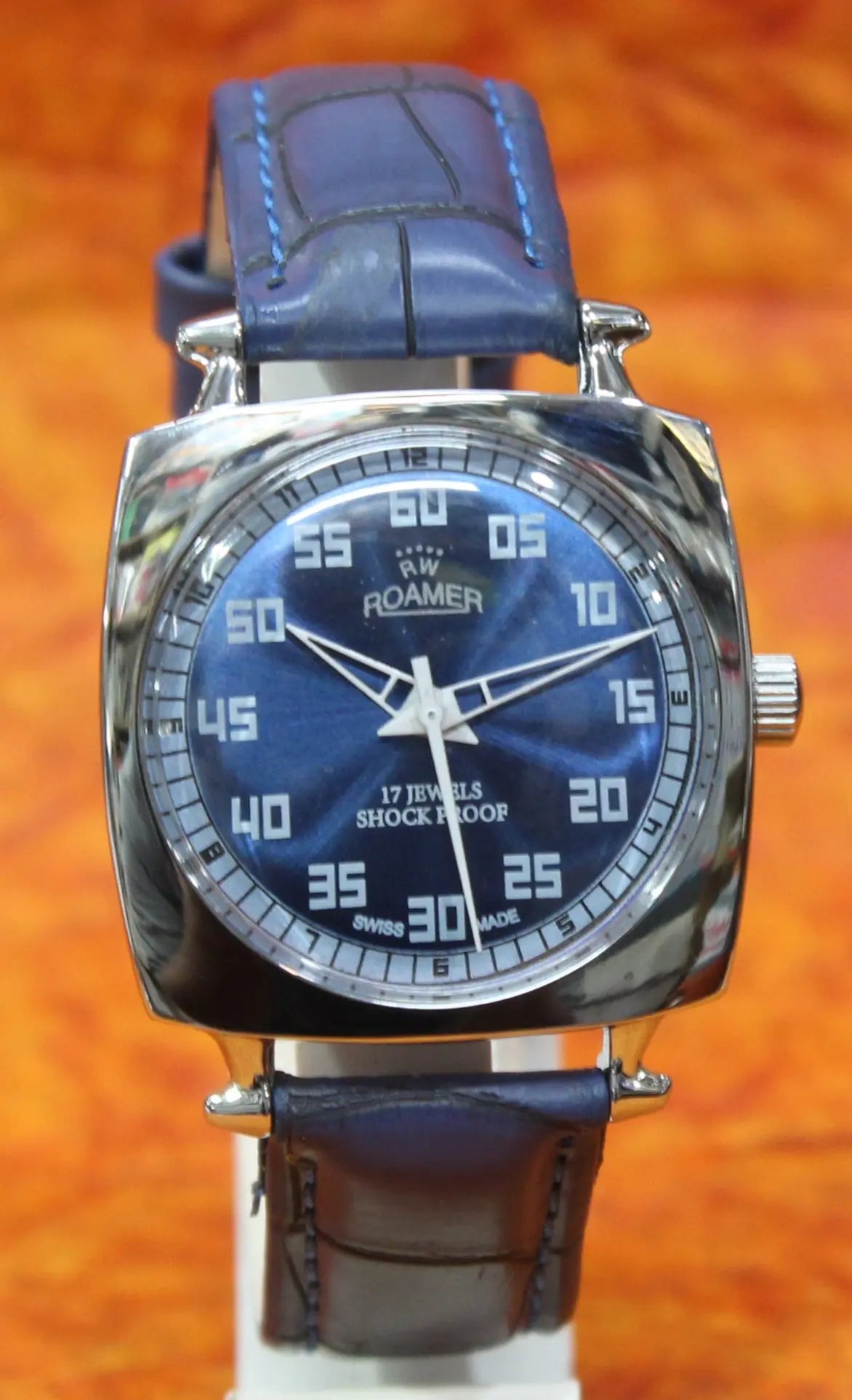 Vintage Wristwatch Roamer FHF ST96 17 Jewels Hand Wind Mechanical Swiss Made - Genuine Vintage Watches