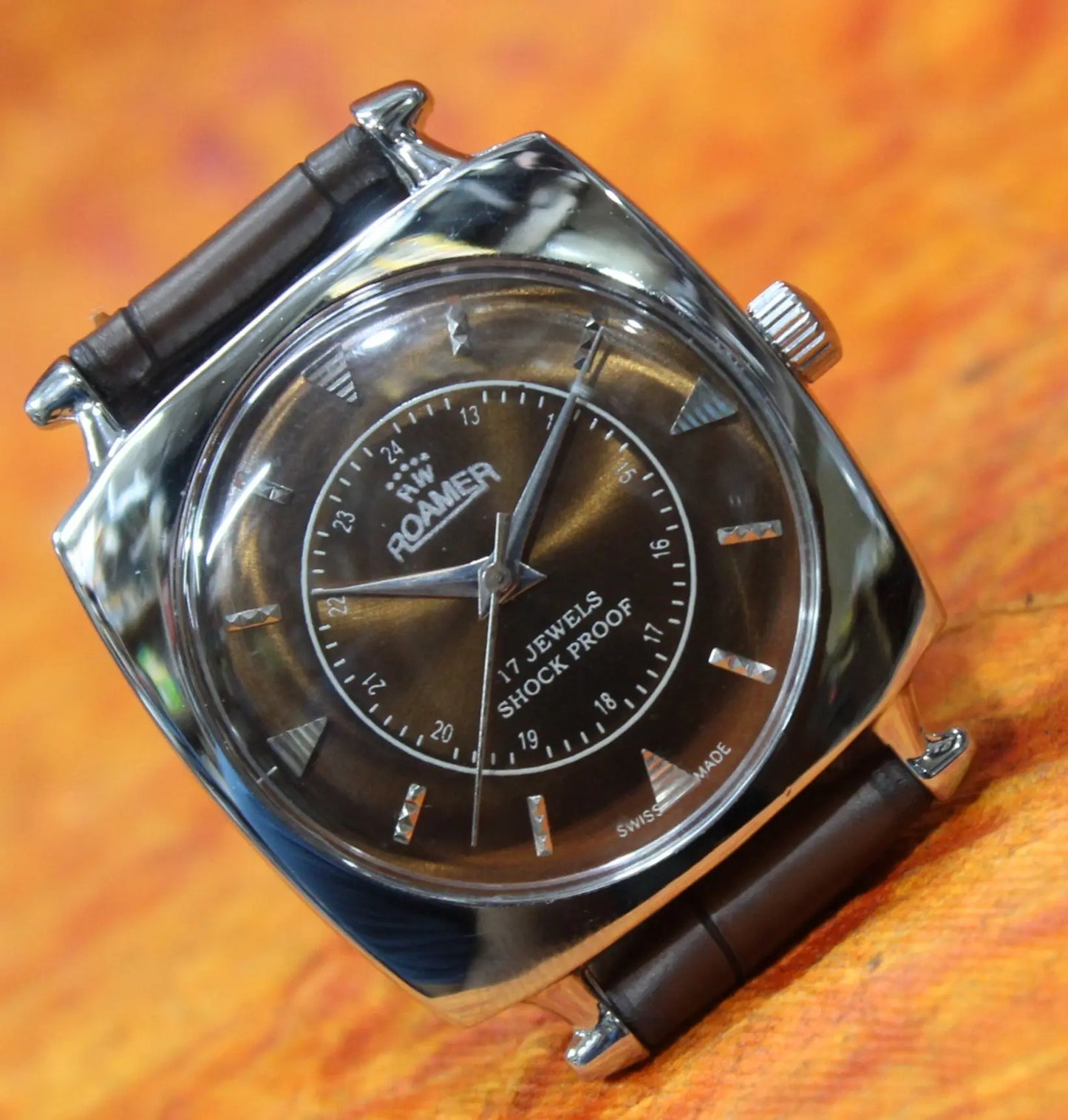 Roamer ST96 17 Jewels Vintage Mechanical Hand Winding Swiss Made Wristwatch - Genuine Vintage Watches
