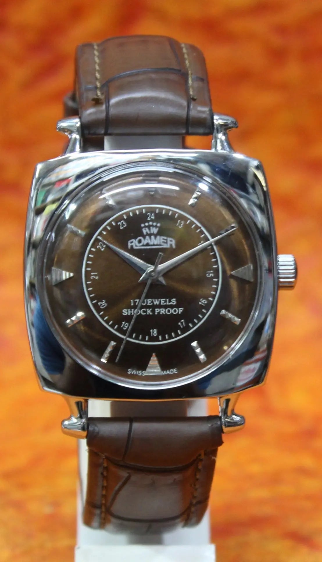 Roamer ST96 17 Jewels Vintage Mechanical Hand Winding Swiss Made Wristwatch - Genuine Vintage Watches