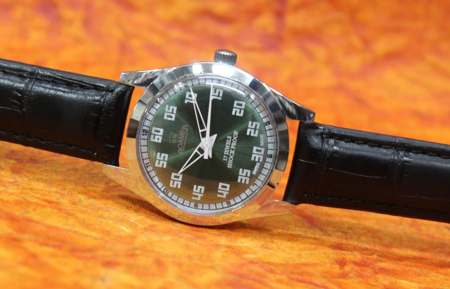 Roamer Vintage 17 Jewels FHF ST96 Mechanical Hand Winding Swiss Made Black Dial Wristwatch - Genuine Vintage Watches