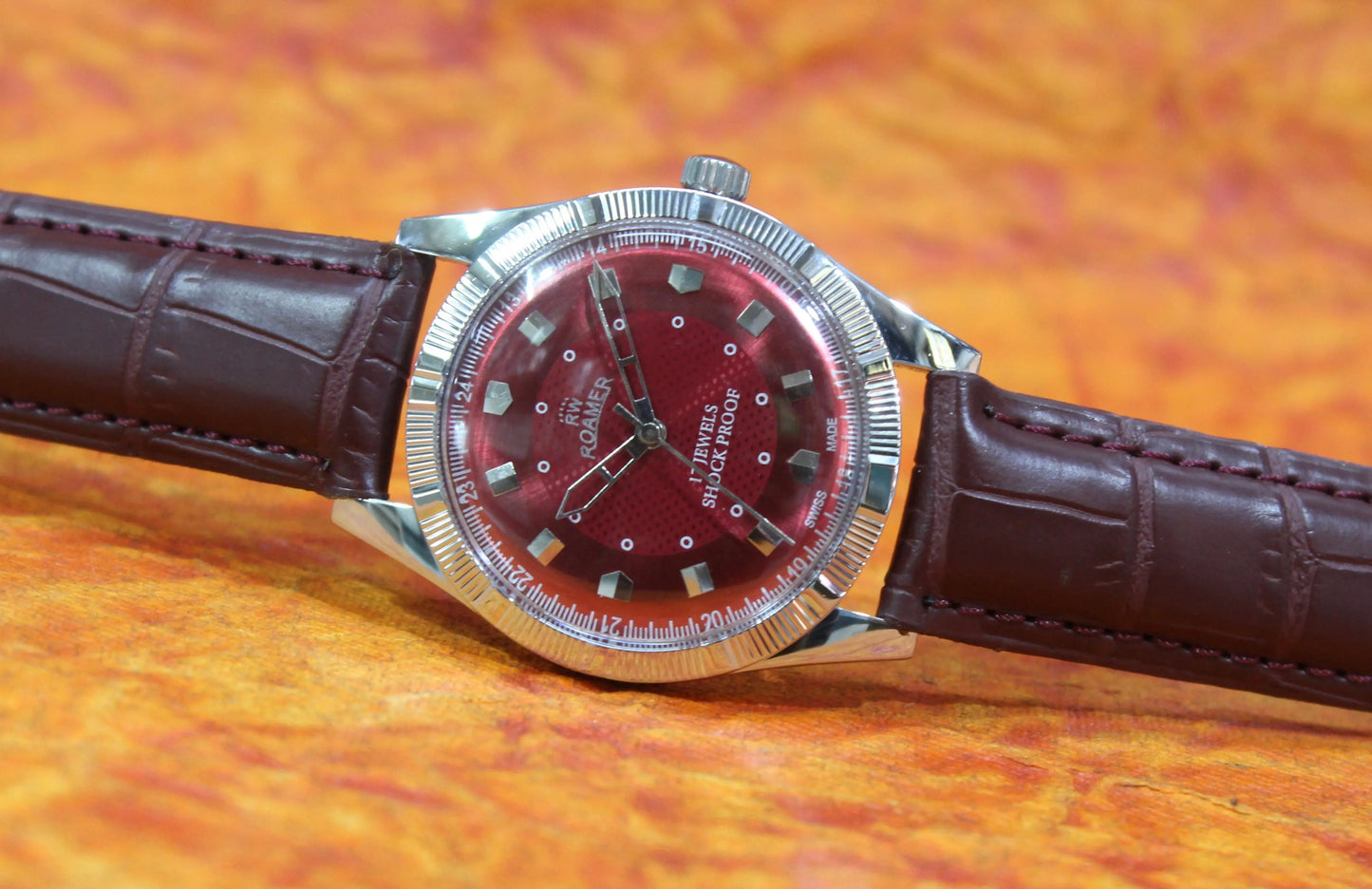Red Dial Watch Roamer Vintage 17 Jewels FHF ST96 Mechanical Hand Winding Swiss Made - Genuine Vintage Watches