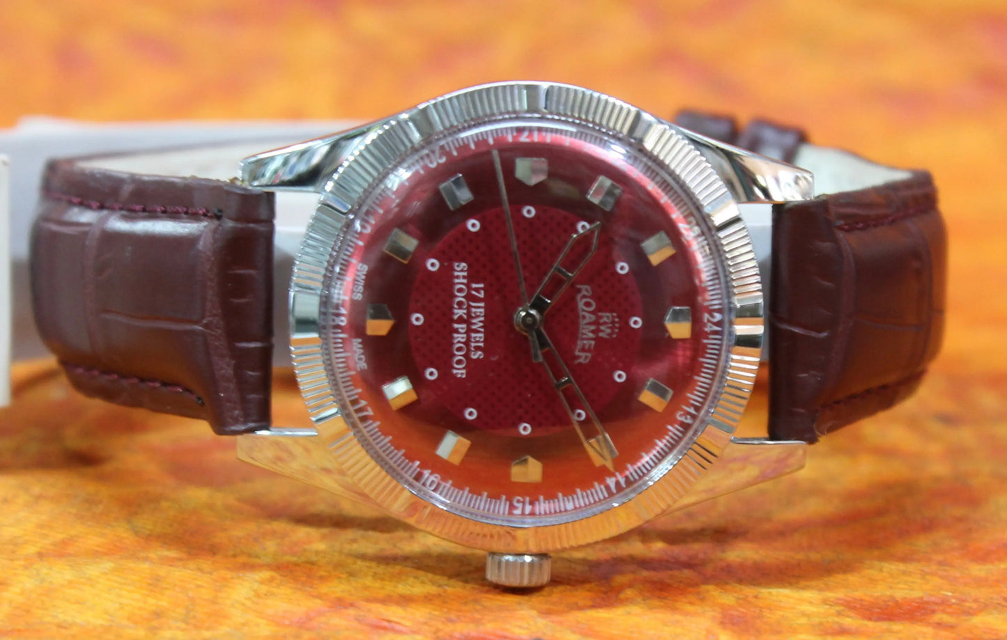 Red Dial Watch Roamer Vintage 17 Jewels FHF ST96 Mechanical Hand Winding Swiss Made - Genuine Vintage Watches