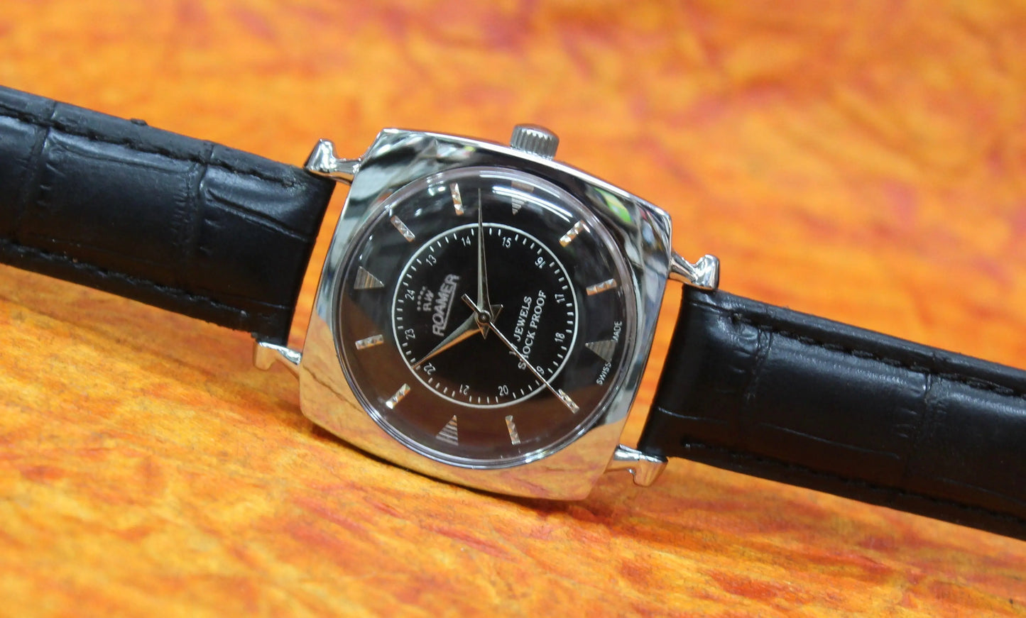 Roamer Vintage 17 Jewels FHF ST96 Mechanical Hand Winding Swiss Made Black Dial Wristwatch - Genuine Vintage Watches