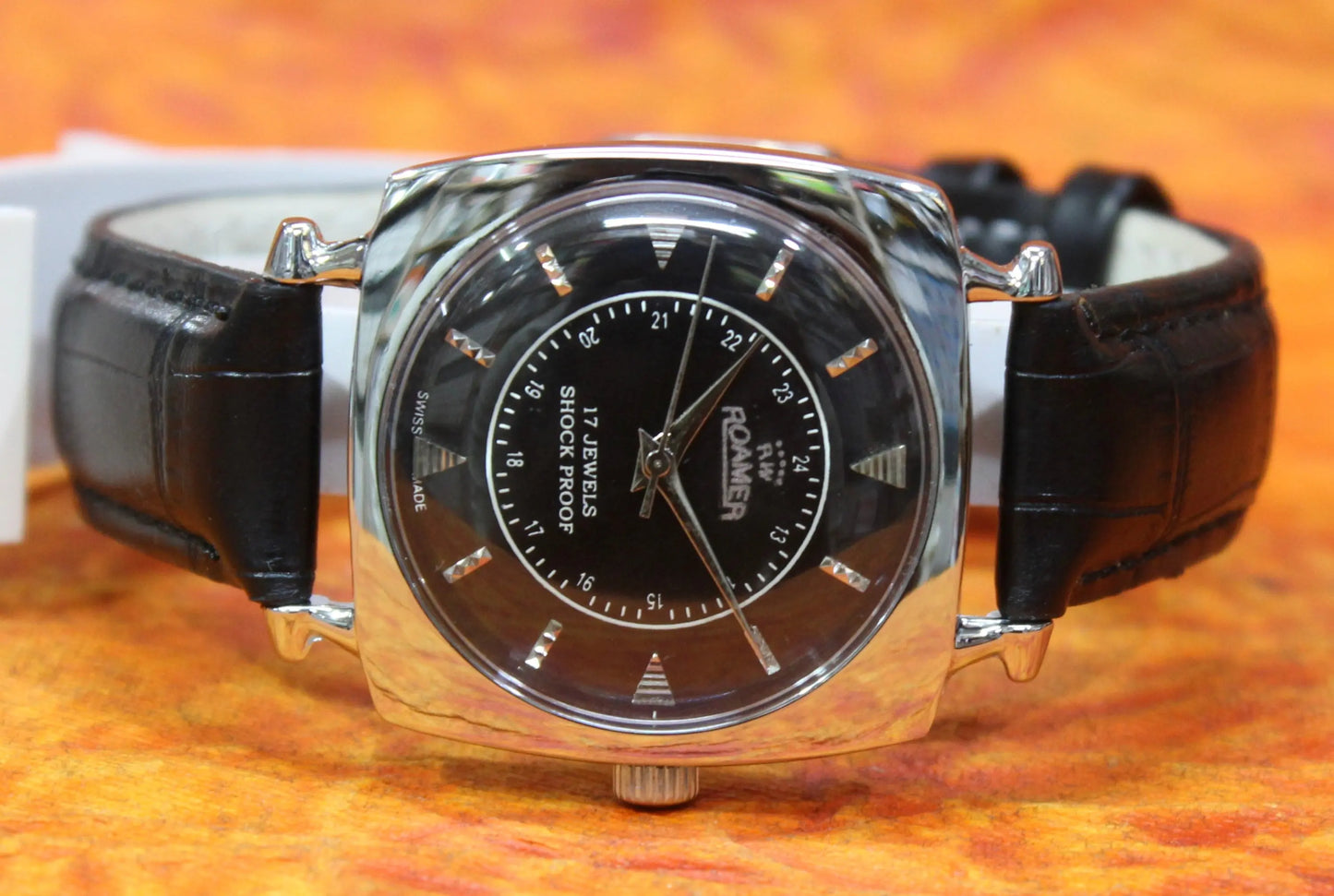 Roamer Vintage 17 Jewels FHF ST96 Mechanical Hand Winding Swiss Made Black Dial Wristwatch - Genuine Vintage Watches