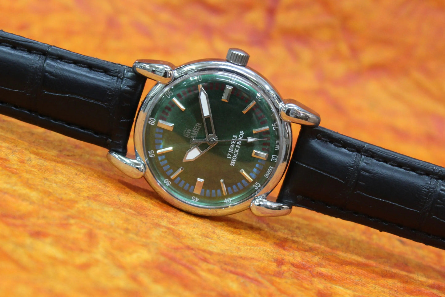 Roamer Vintage 17 Jewels FHF ST96 Mechanical Hand Winding Swiss Made Green Dial Wristwatch - Genuine Vintage Watches