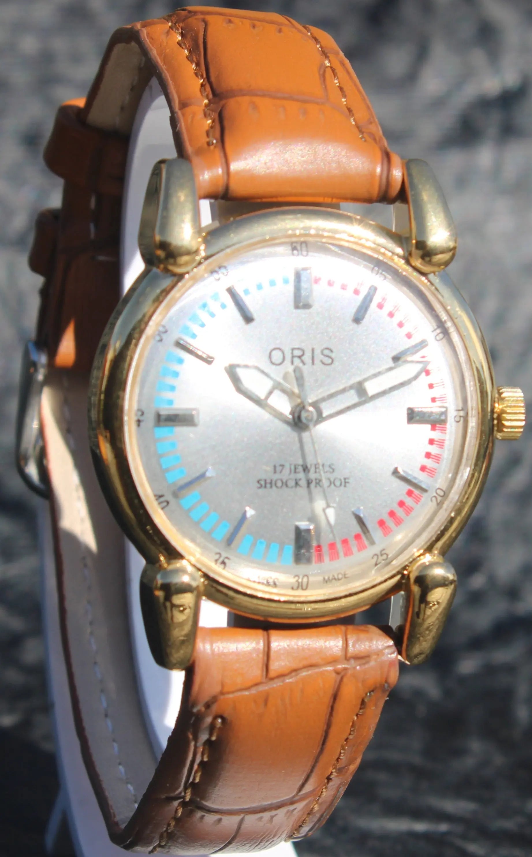 Vintage ORIS 17 Jewels FHF ST9 Mechanical Hand Wind Swiss Made Men's Wristwatch - Genuine Vintage Watches