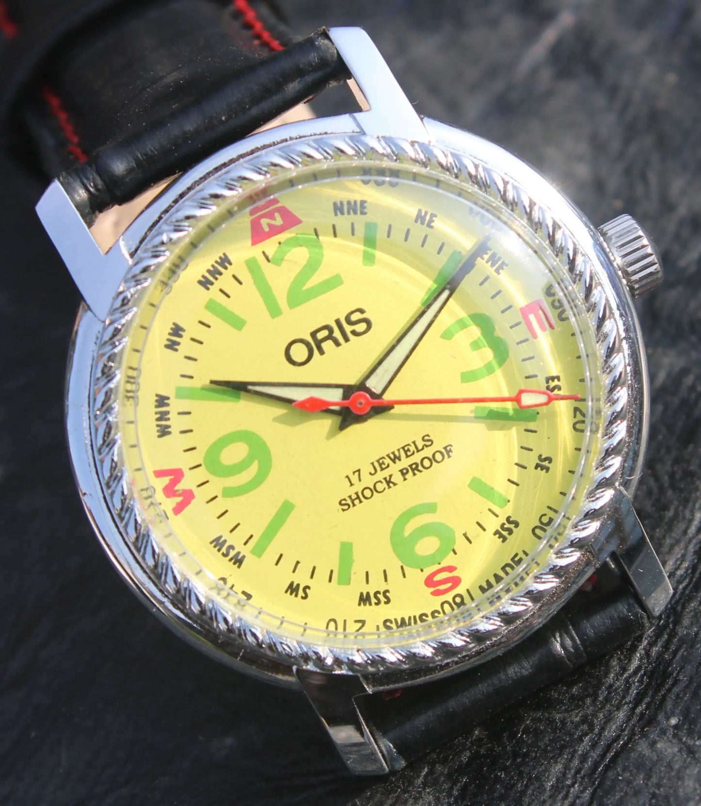 FHF ST96 Wristwatch ORIS 17 Jewels Vintage Mechanical Hand Wind Swiss Movement - Genuine Vintage Watches