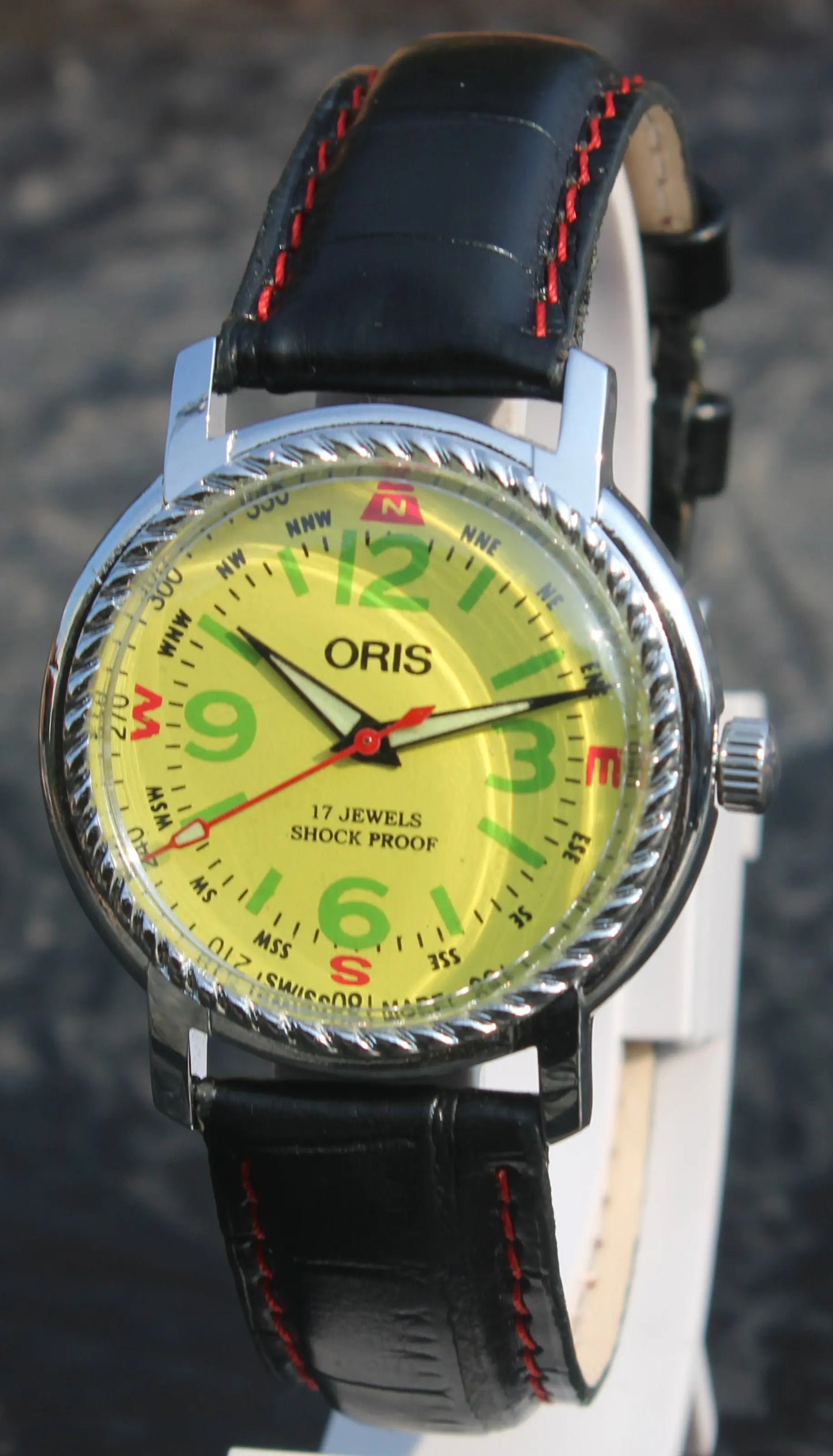 FHF ST96 Wristwatch ORIS 17 Jewels Vintage Mechanical Hand Wind Swiss Movement - Genuine Vintage Watches