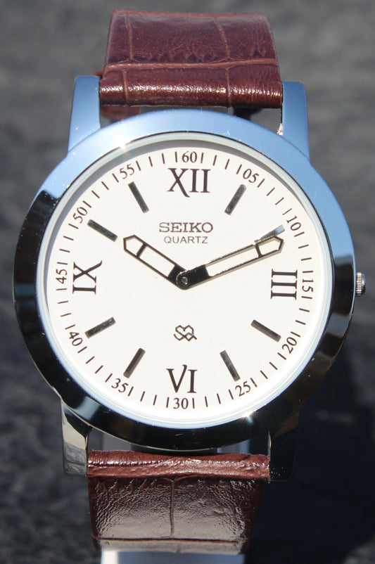 Seiko Quartz Watch Super Slim Two Hands Japan Made Stainless Steel Case White Dial - Genuine Vintage Watches