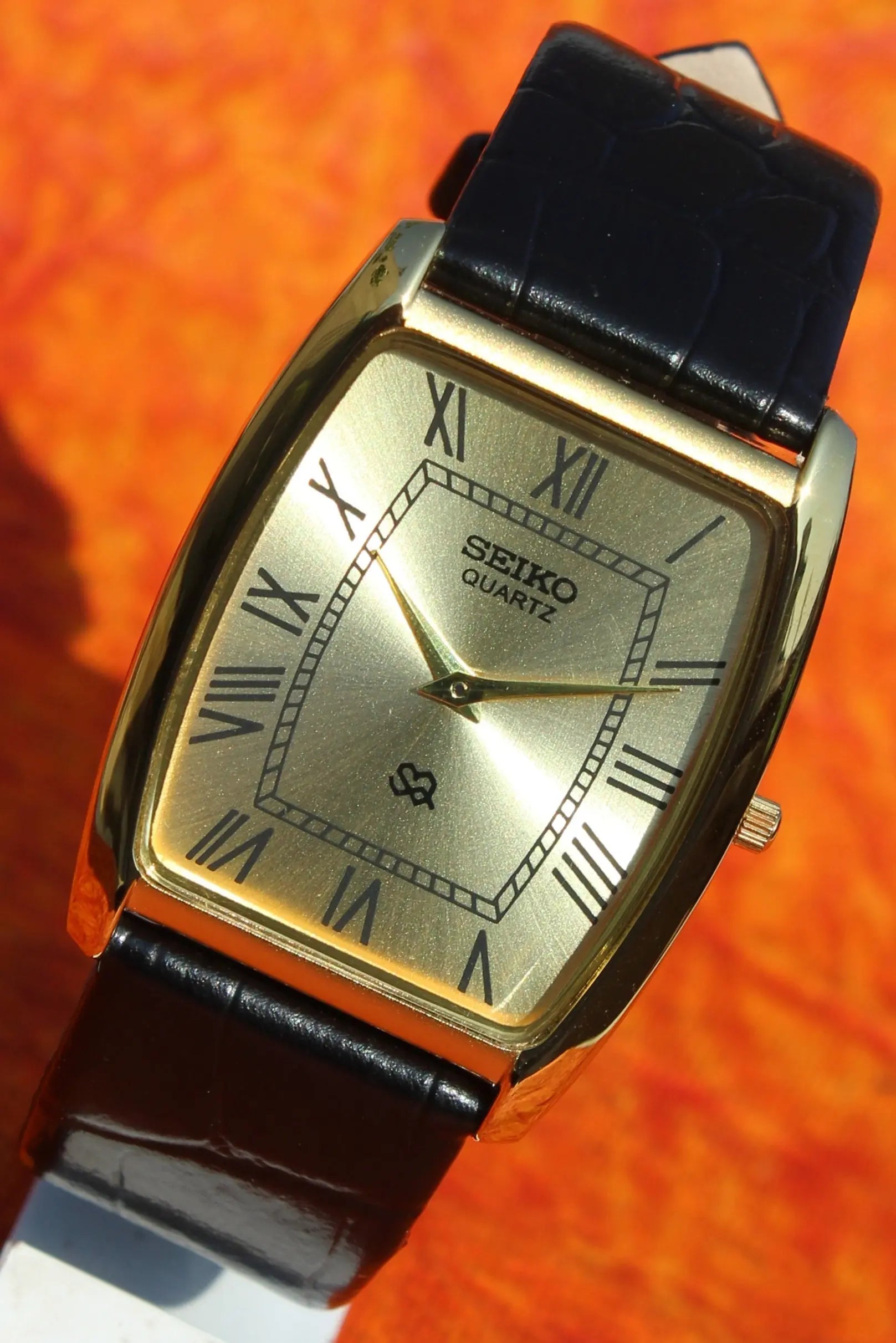 Seiko Quartz Super Slim Two Hands Japan Made Gold Plated Case Golden Dial Wristwatch - Genuine Vintage Watches