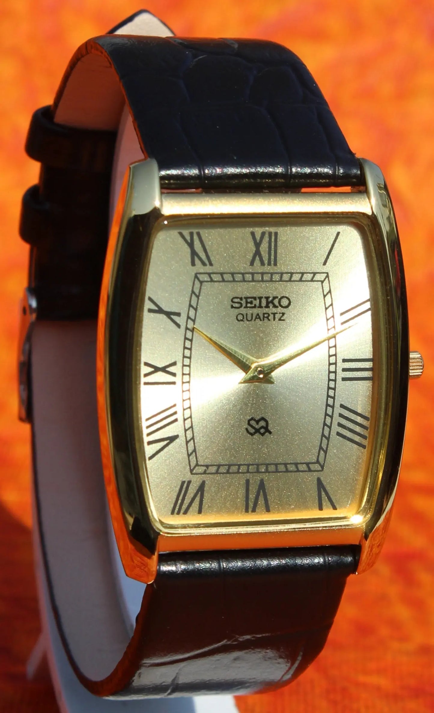 Seiko Quartz Super Slim Two Hands Japan Made Gold Plated Case Golden Dial Wristwatch - Genuine Vintage Watches