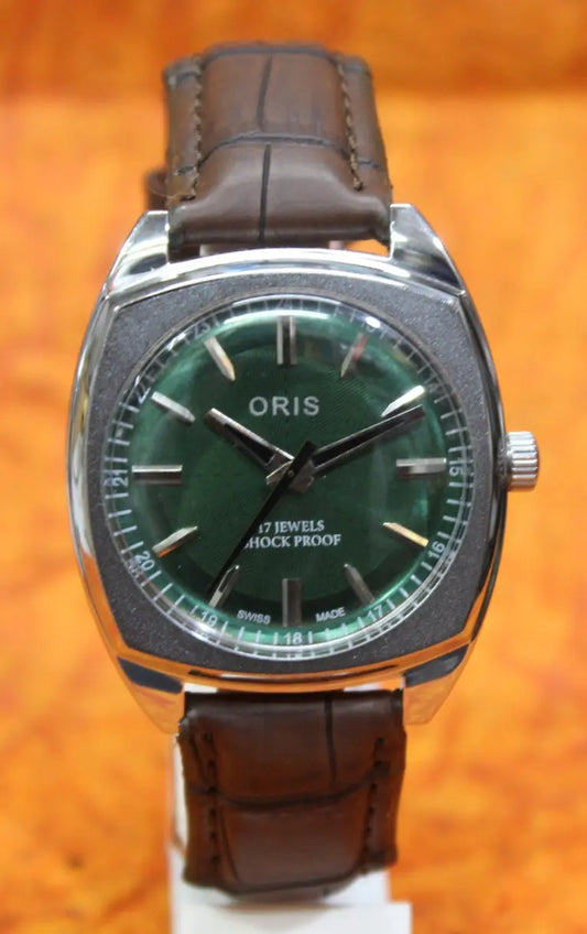 Antique Vintage ORIS 17 Jewels FHF ST9 Mechanical Hand Wind Wristwatch - Genuine Vintage Watches