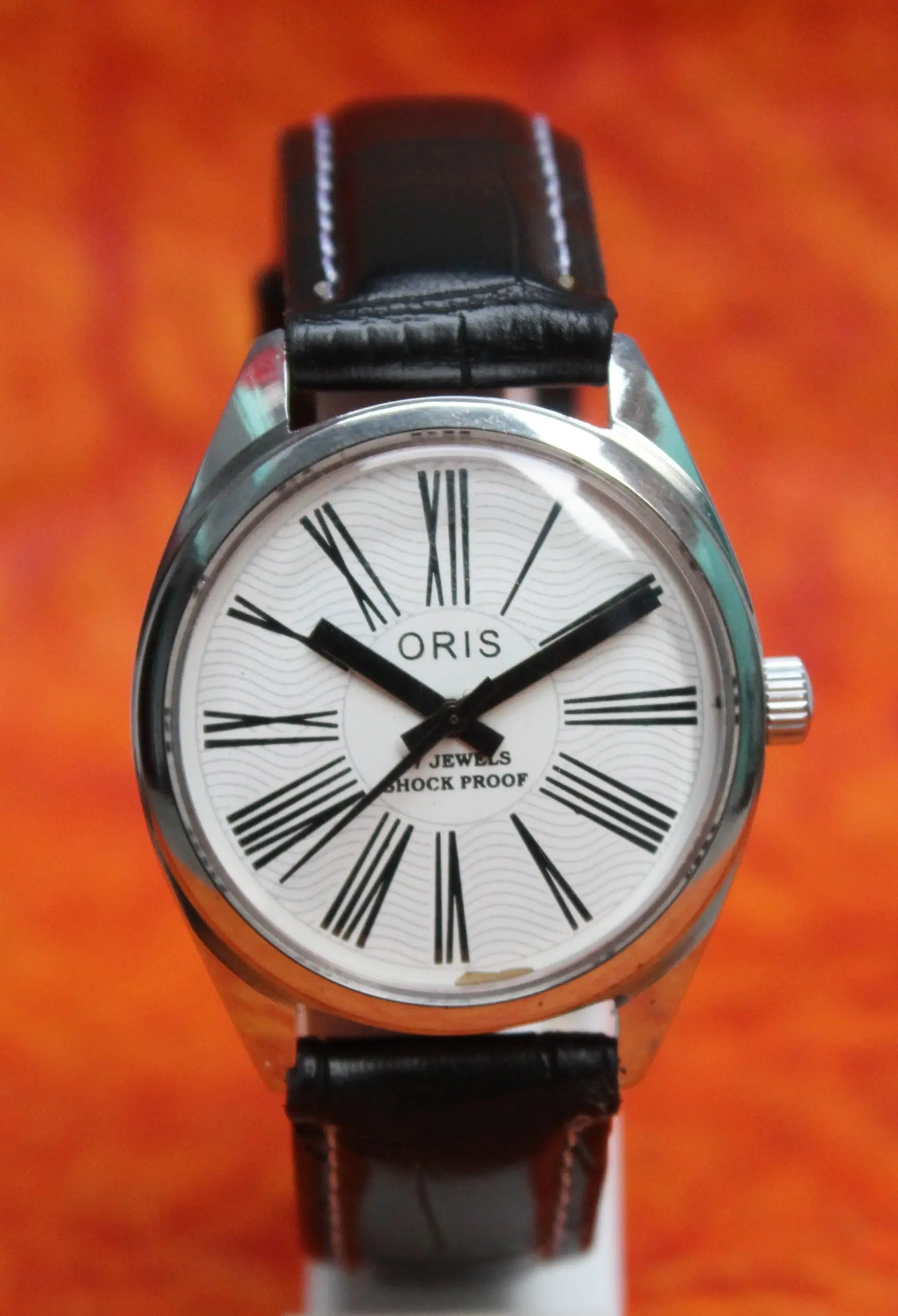 Oris Vintage Wristwatch 17 Jewels ST96 Mechanical Hand Wind Swiss Made - Genuine Vintage Watches