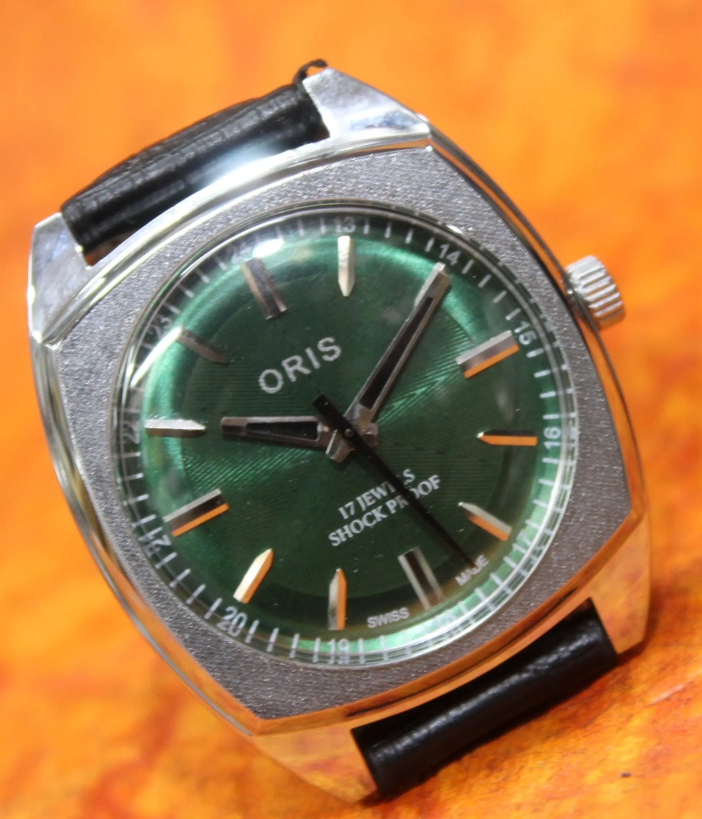 Antique Vintage ORIS 17 Jewels FHF ST9 Mechanical Hand Wind Swiss Made Men's Wristwatch - Genuine Vintage Watches