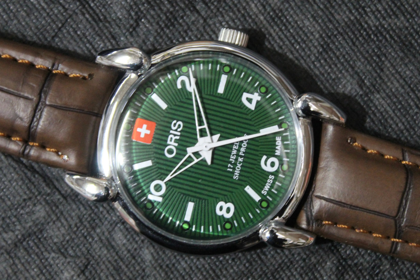 ORIS 17 Jewels FHF ST96 Vintage Mechanical Hand Wind Wristwatch