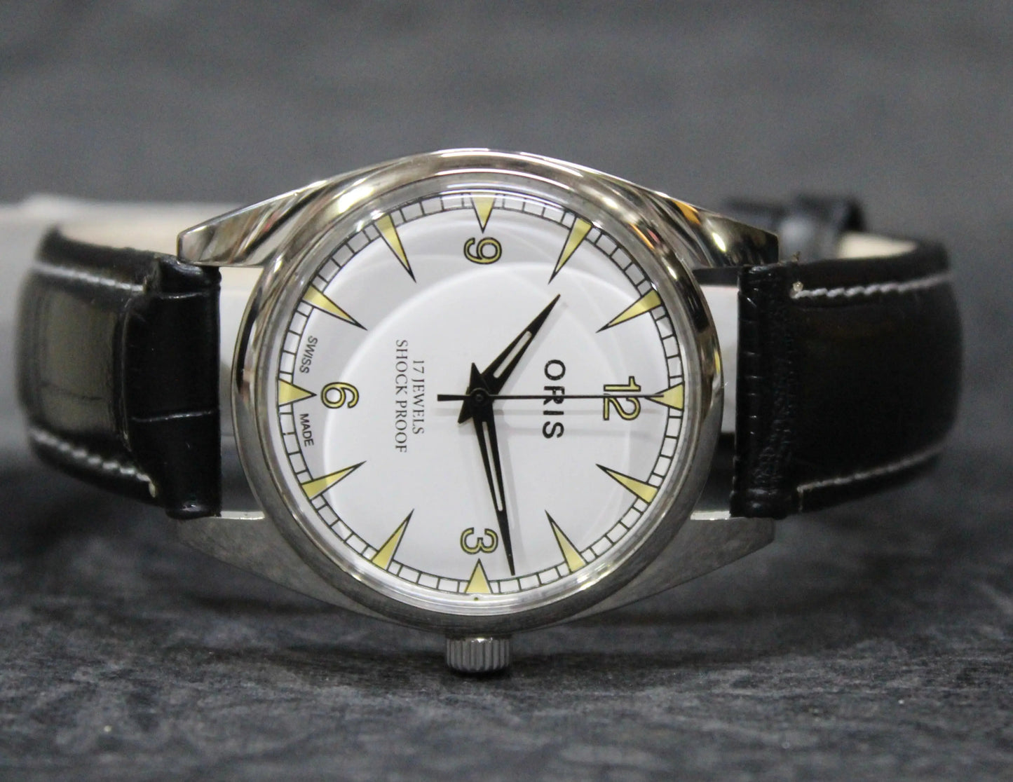 FHF ST96 Antique Vintage ORIS 17 Jewels Mechanical Hand Wind Wristwatch