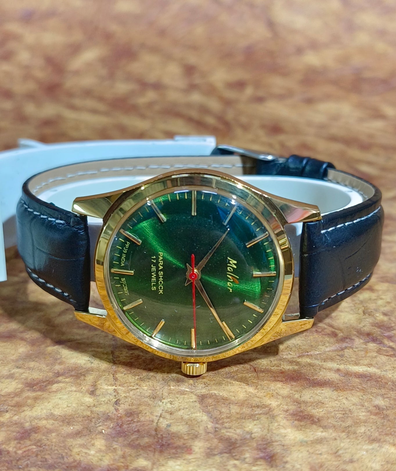 Vintage HMT Malhar Manual Wind Mechanical Watch Exhibition Case Back Men's Watch Geniune-Vintage-Watches