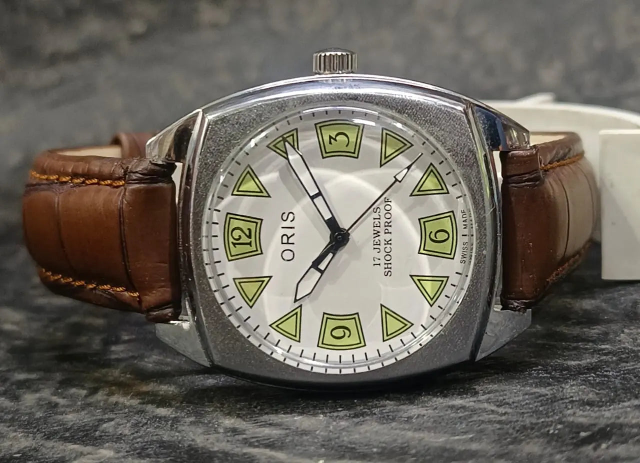 Mechanical Hand Winding Wristwatch ORIS Vintage 17 Jewels FHF ST96 Swiss Made