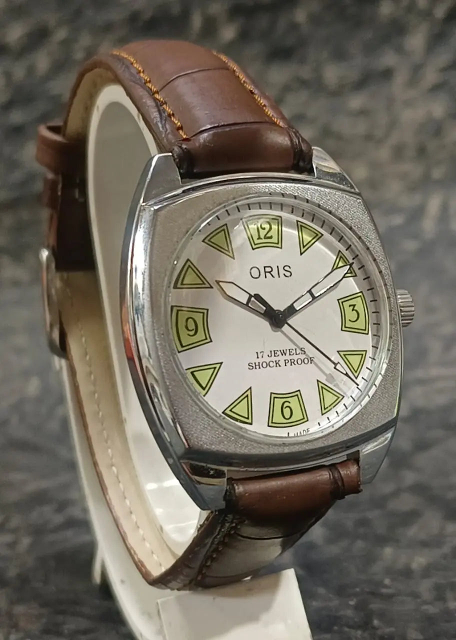 Mechanical Hand Winding Wristwatch ORIS Vintage 17 Jewels FHF ST96 Swiss Made