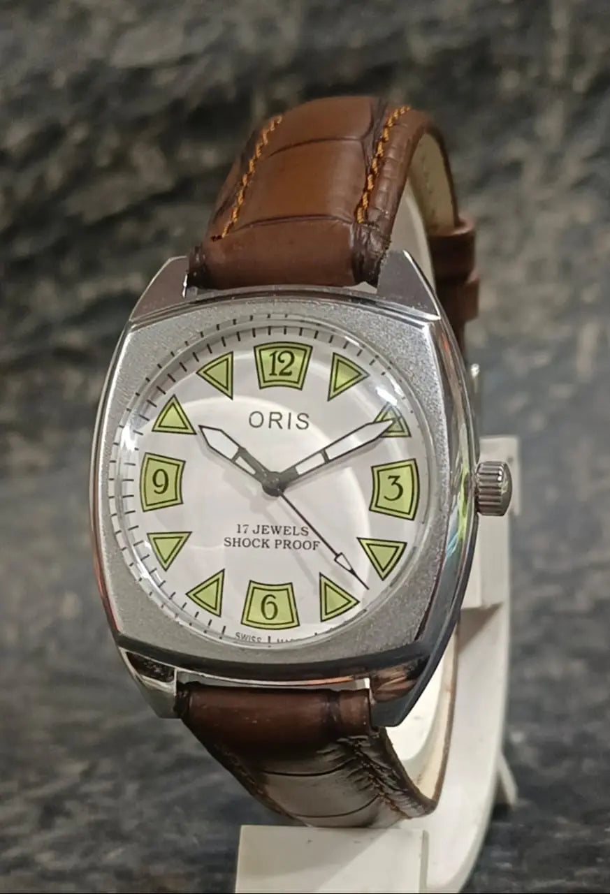 Mechanical Hand Winding Wristwatch ORIS Vintage 17 Jewels FHF ST96 Swiss Made