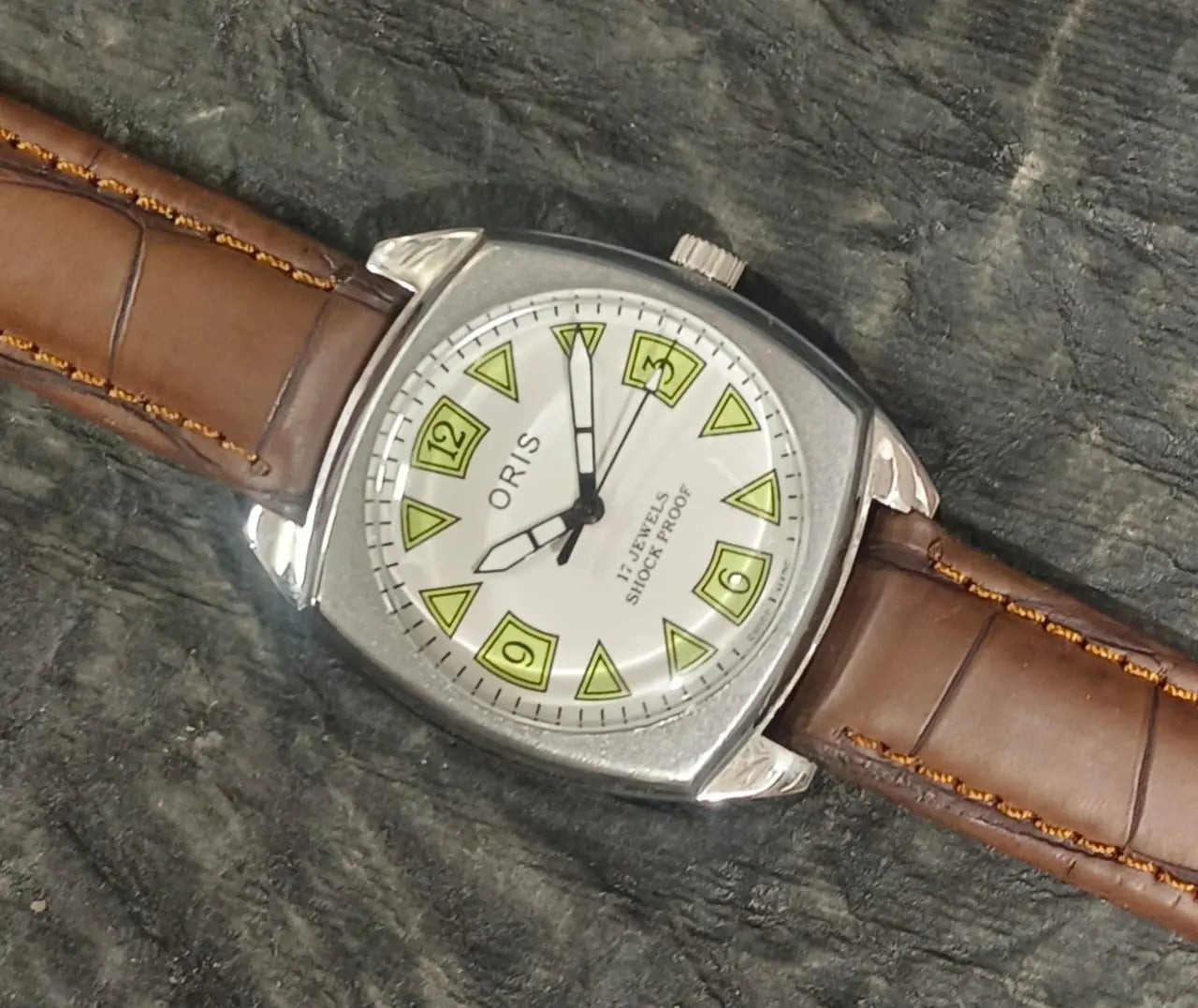 Mechanical Hand Winding Wristwatch ORIS Vintage 17 Jewels FHF ST96 Swiss Made