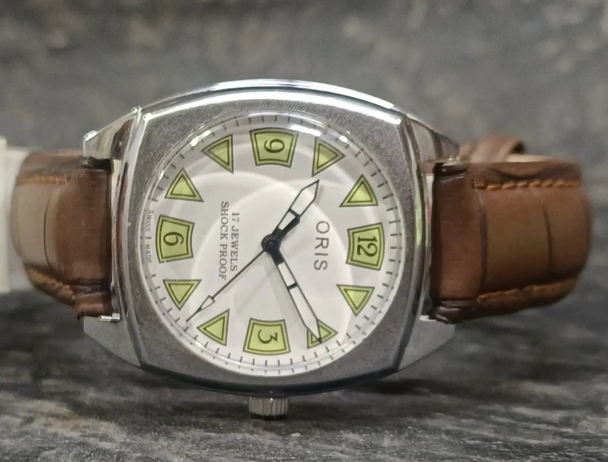 Mechanical Hand Winding Wristwatch ORIS Vintage 17 Jewels FHF ST96 Swiss Made