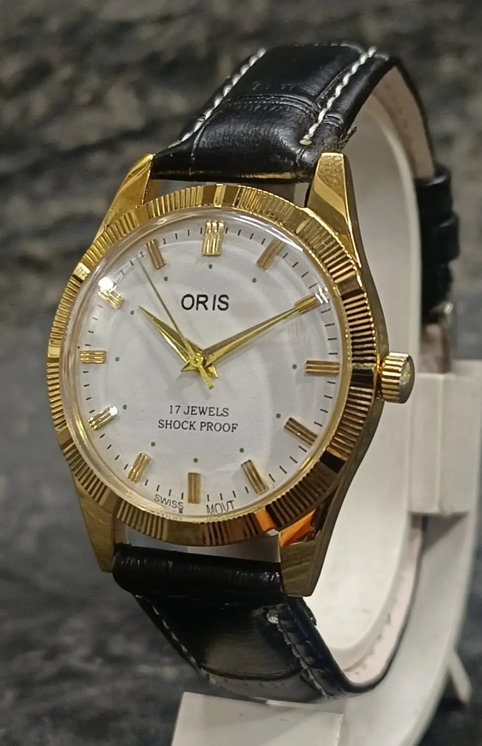 Oris Vintage 17 Jewels FHF ST96 Mechanical Hand Wind Swiss Made Wristwatch