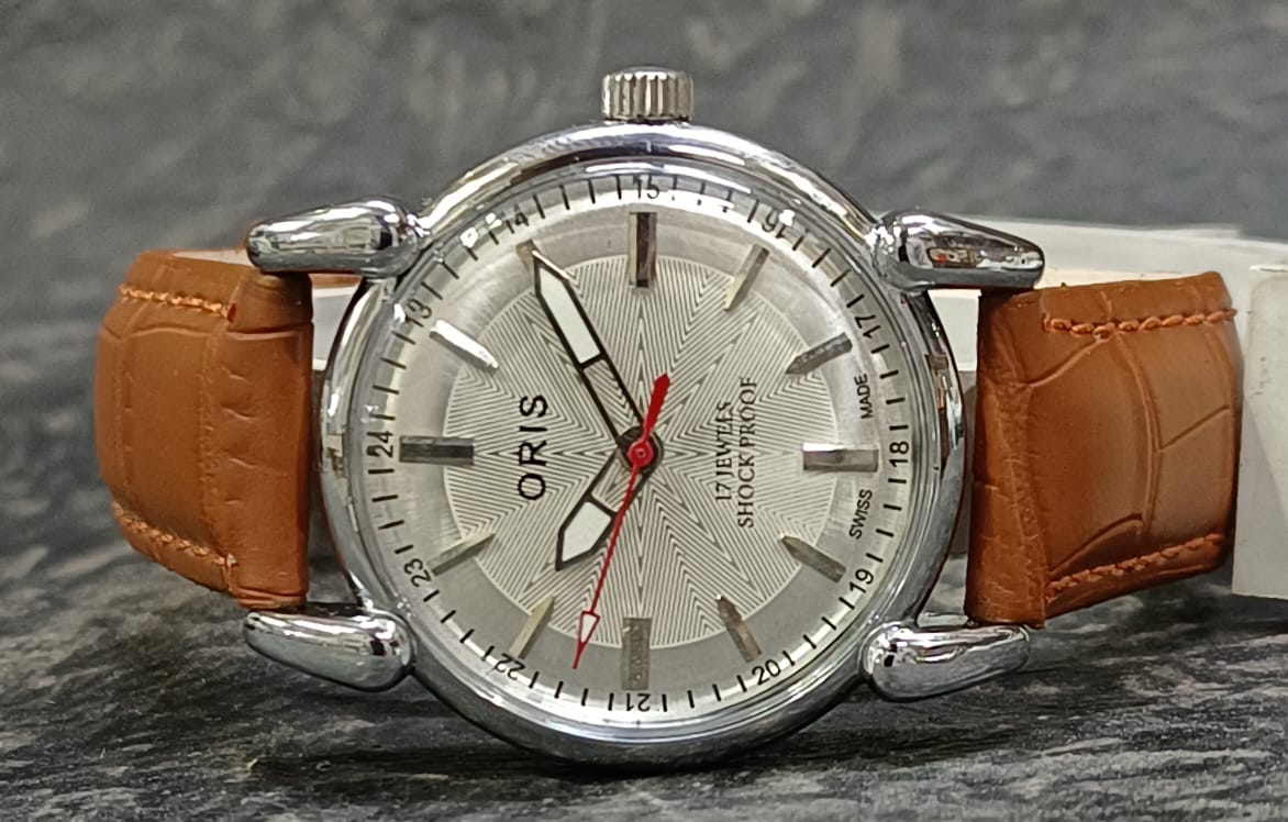 Oris ST96 17 Jewels Swiss Made Mechanical Hand Wind Wristwatch