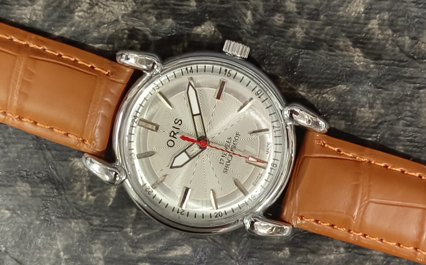 Oris ST96 17 Jewels Swiss Made Mechanical Hand Wind Wristwatch