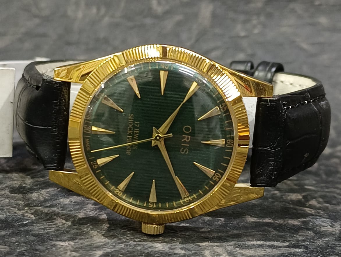 Oris Vintage 17 Jewels FHF ST96 Mechanical Hand Wind Swiss Made Wristwatch